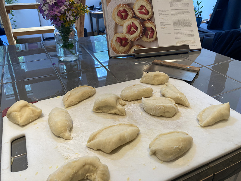 Cream cheese & rhubarb milk bread buns The Fresh Loaf